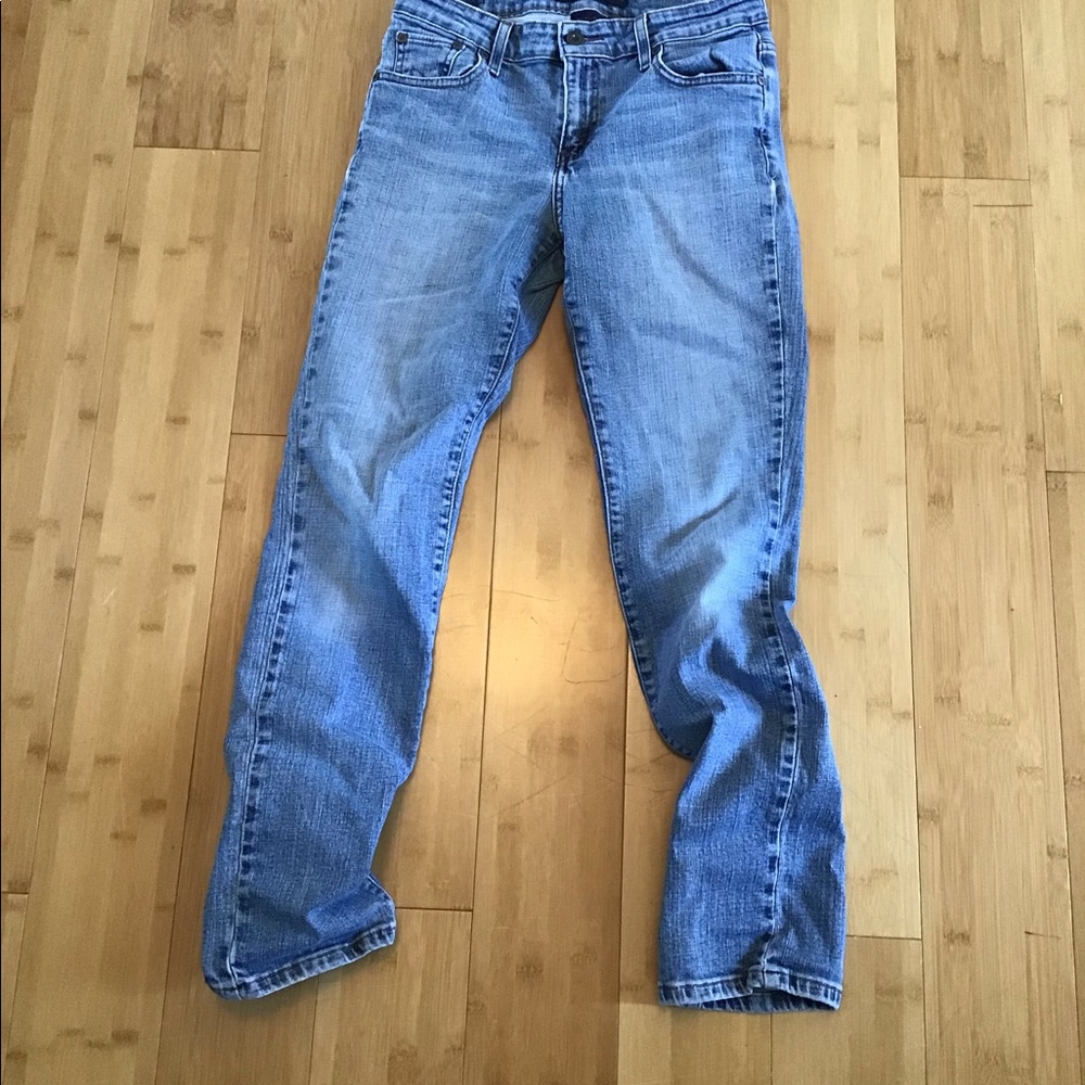 Levi Midrise Skinny Jeans Size 8M